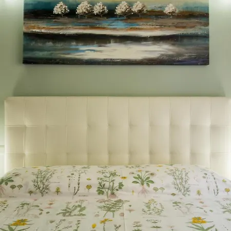 Parthenope Suite Rooms Vomero Vanvitelli a 2 min quartieri spagno via Toledo-2